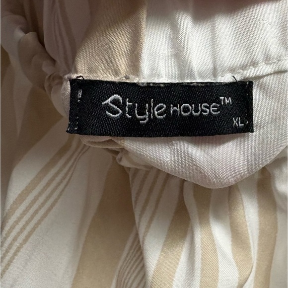 Style House Off The Shoulder Striped Dress w/ Eyelet Detail Size XL - Picture 3 of 4